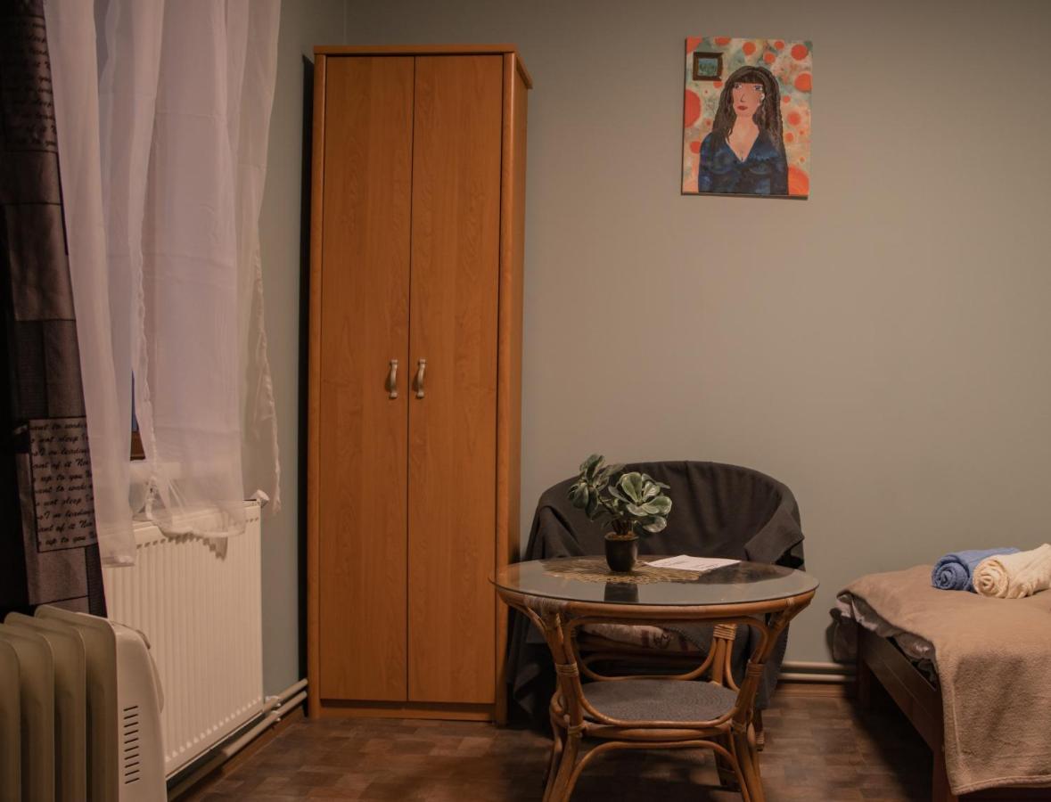 Kurbrauksim Windau Rooms 文茨皮尔斯 外观 照片