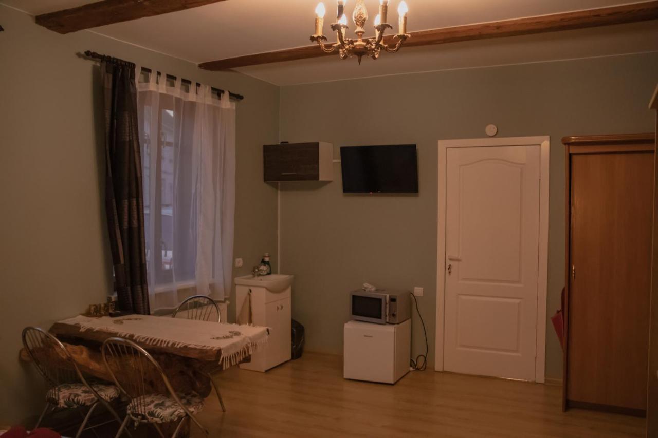 Kurbrauksim Windau Rooms 文茨皮尔斯 外观 照片